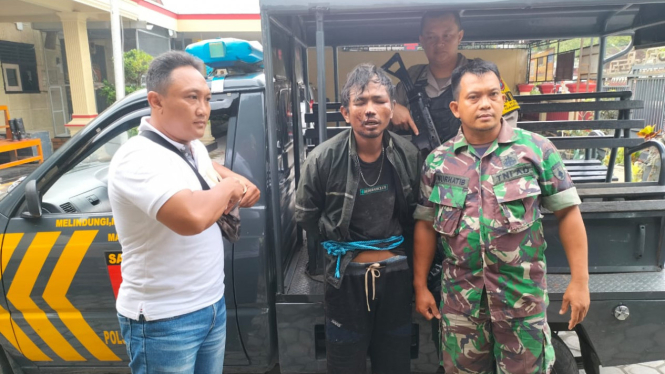 Pelaku Pembobol Rumah Anggota TNI di Blitar Babak Belur Dihajar Warga.