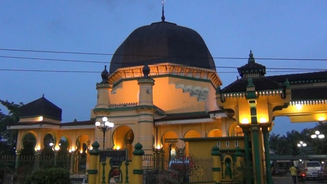 Masjid Al- Osmani, Masjid Tertua di Kota Medan