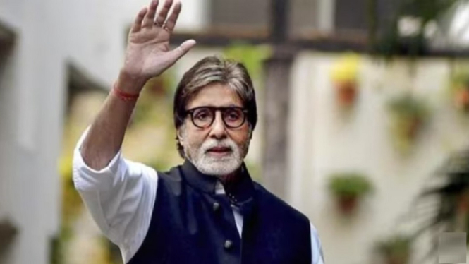 Kesedihan Amitabh Bachchan Tak Bisa Merayaan Holi Karena Cedera