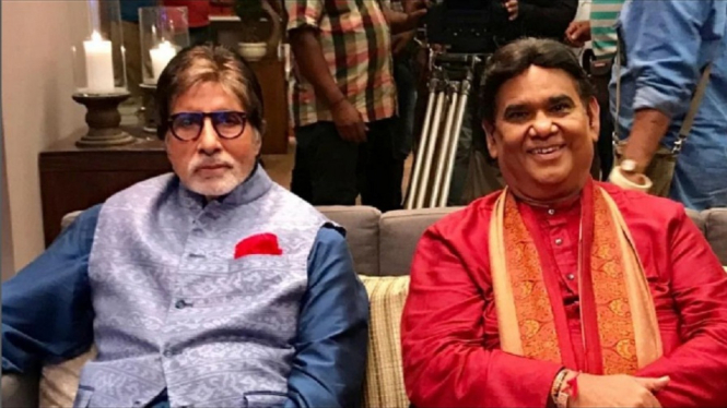Amitabh Bachchan dan Satish Kaushik.