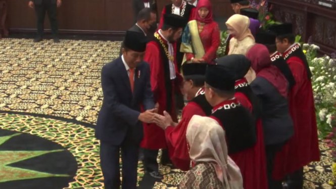 Presiden Jokowi Hadiri Pengucapan Sumpah Ketua MK