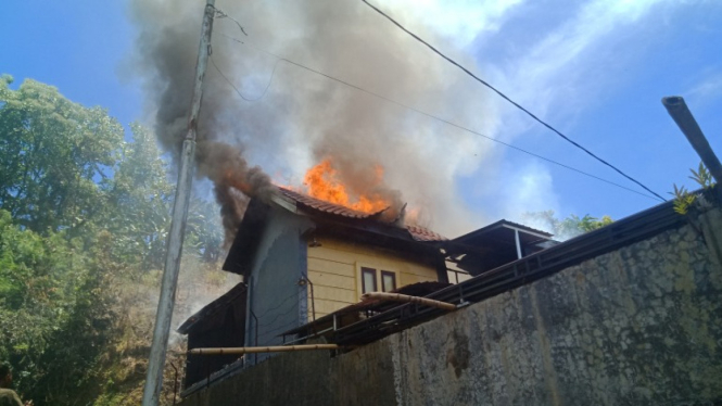 Rumah Pejabat Widyaiswara Meledak dan Terbakar, Ini Penyebabnya