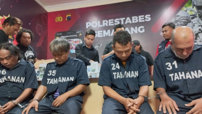 Komplotan Pencuri 77 IPhone Senilai Rp1,2 Miliar Dibekuk Polisi