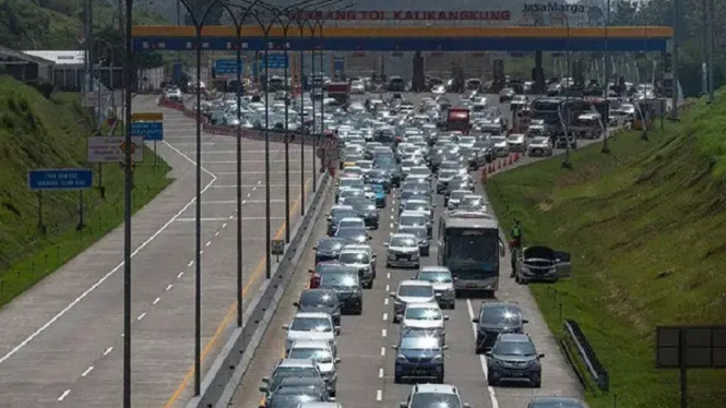 Korlantas Polri Perpanjang Sistem Satu Arah Tol Cipali-Kalikangkung