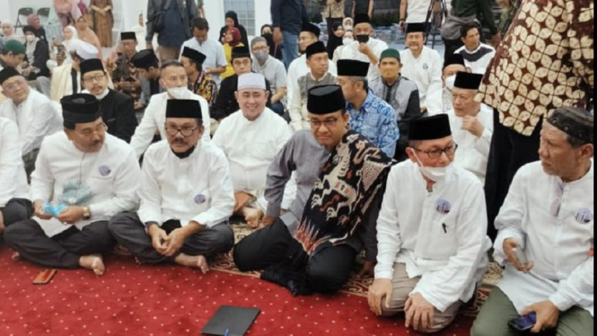 Catatan Ilham Bintang: Anies Baswedan dan Riwayat Masjid At Tabayyun