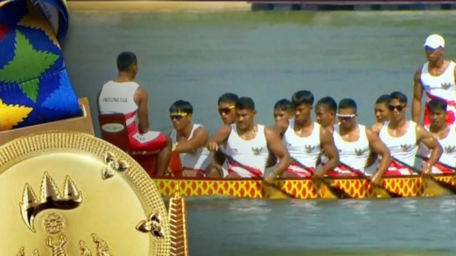 Traditional Boat Race