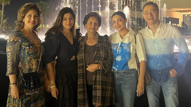 Gauri Khan Ucapkan Selamat Hari Ibu Kepada sang Bunda
