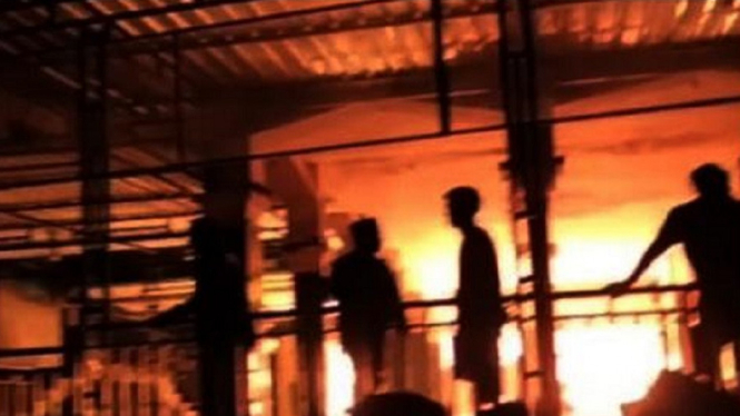 Pondok Pesantren Darul Muttaqien Terbakar, 700 Santri Diungsikan