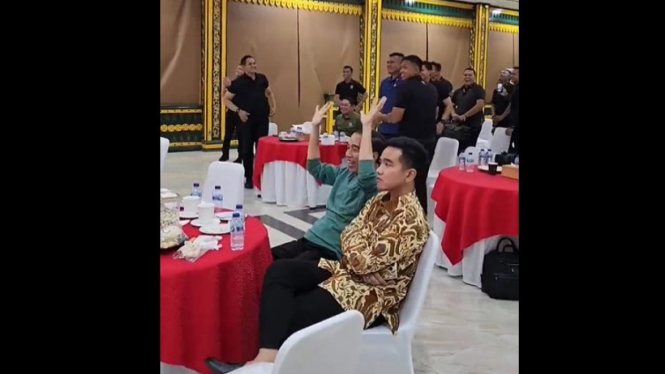 Serunya Nobar Presiden Jokowi di Laga Timnas Indonesia vs Thailand