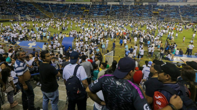 12 Orang Tewas saat Kerusuhan Antar Superter Sepak Bola di El Savador