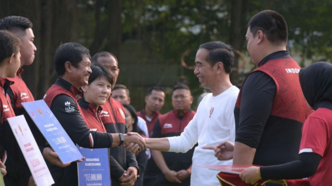 Presiden Jokowi berikan bonus ke peraih medali SEA Games
