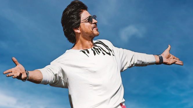 Selamat! Shah Rukh Khan Merayakan 31 Tahun Berkarya di Bollywood