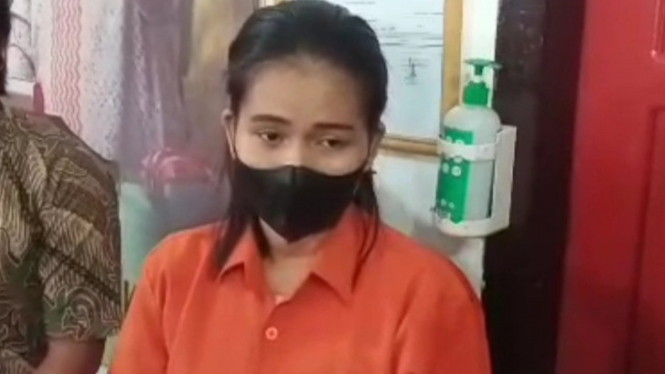 Bantu Suami Jualan Sabu, Wanita Muda IRT Ditangkap Petugas BNNK