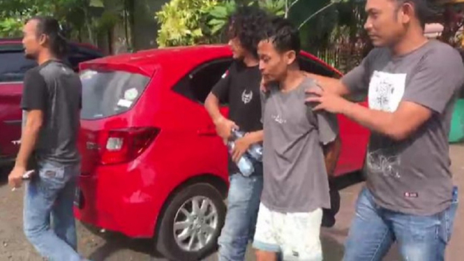 Tipu Tetangga Rp75 Juta, Seorang Pria Ditangkap Polisi