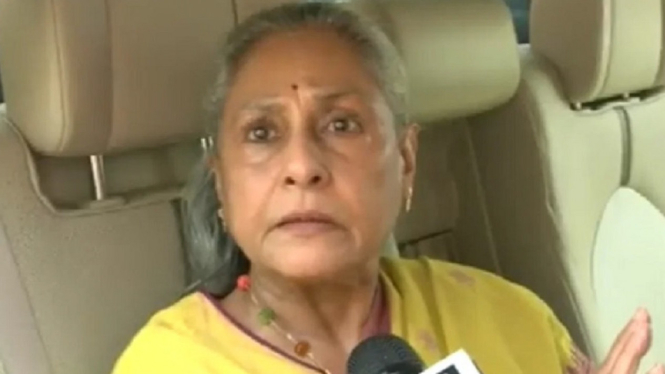 Jaya Bachchan Terkait Perempuan Manipur yang Diarak Tanpa Busana