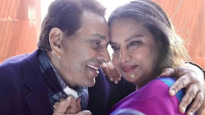 Adegan Ciuman Dharmendra dengan Shabana Azmi di Rocky Aur Rani