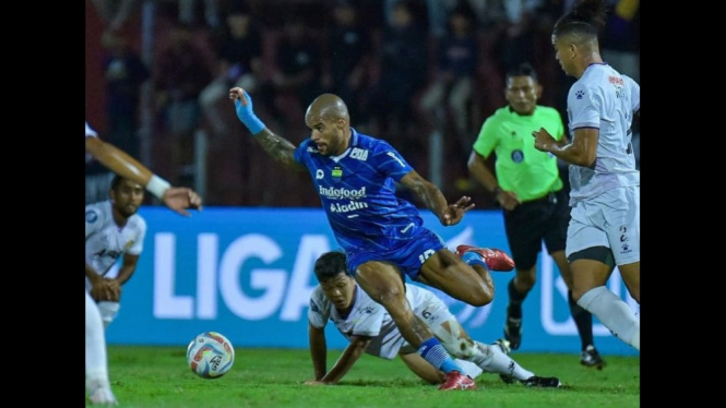 Kalahkan Persik, Persib Bandung raih kemenangan perdana musim 2023
