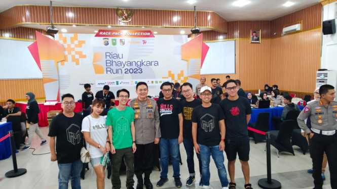 2 Ribu Pelari Meriahkan Riau Bhayangkara Run 2023