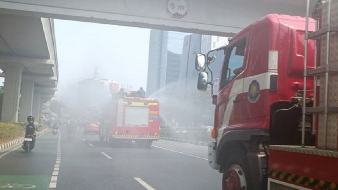 Polusi Udara Kian Mengkhawatirkan, Kemenkes Imbau Tidak Menyemprotan Air di Jalan