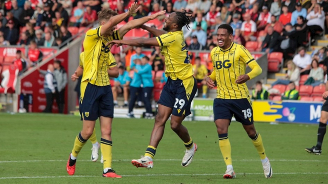 Oxford United kalahkan Fleetwood 3-0 di League One Inggris