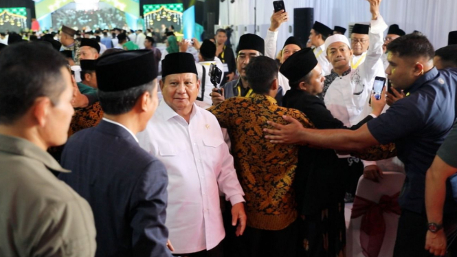 Menhan Prabowo Dampingi Presiden Jokowi Hadir Pembukaan Munas dan Konbes NU