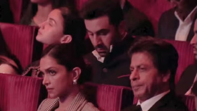 Penampakan Deepika Padukone dan Shah Rukh Khan Duduk Bersama, Alia Bhatt dan Ranbir Kapoor Tertidur di IOC