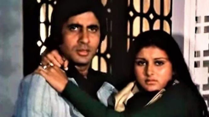 Amitabh Bachchan dan Poonam Dhillon