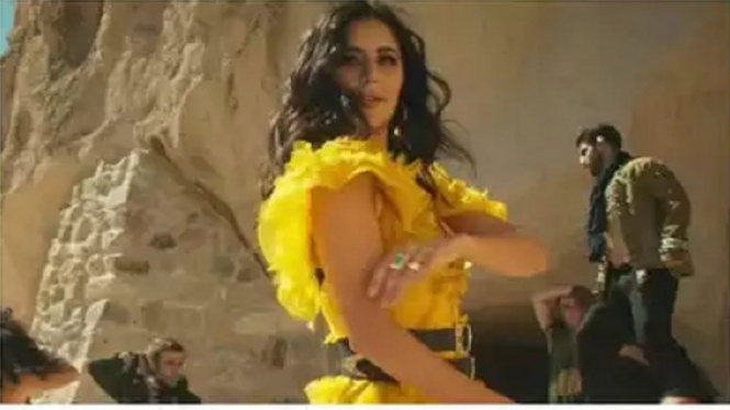 Video Katrina Kaif Berkeringat saat Berlatih untuk Lagu 'Leke Prabhu Ka Naam - Tiger 3'