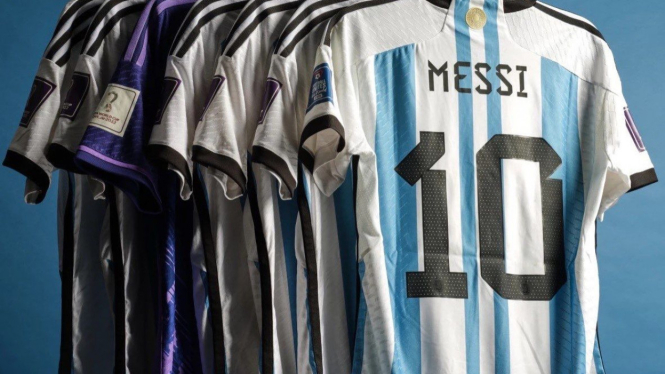 6 Jersey Messi di Piala Dunia 2022 Ini Dilelang, Awas, Jangan Sampai Ketinggalan!