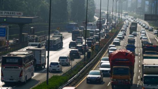 Kementerian PUPR Sebut Jalan Nasional dan Jalan Tol Siap Mendukung Arus Libur Nataru