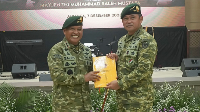 Mayjen TNI Muhammad Saleh Mustafa Resmi Jabat Pangkostrad