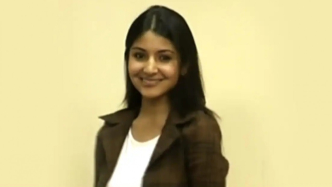 Video Viral saat Anushka Sharma Pertama Kali Mengikuti Audisi di Modelling Days