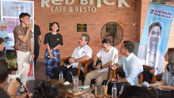 Kampanye di Kota Ambon, ‘Gibran Mendengar’ Temui Para Pekerja Kreatif hingga Pegiat UMKM dari Kalangan Anak Muda
