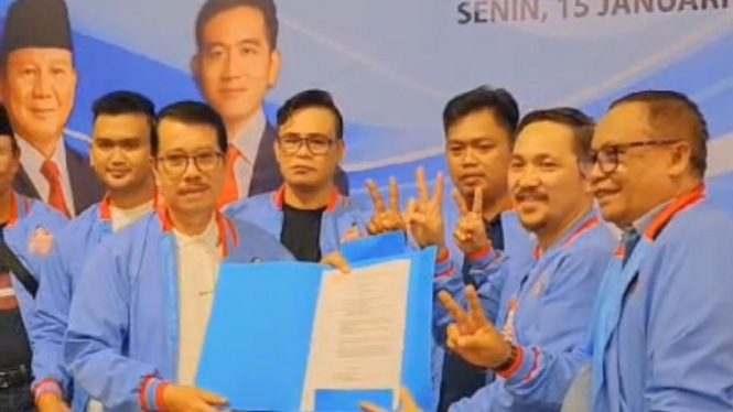 Deklarasi Jargon, Artis Sandy Tumiwa Ajak Relawan Prabowo Gibran seluruh Kalimantan Barat Bersatu