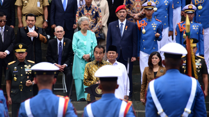 Panglima TNI Dampingi Presiden RI Resmikan Graha Utama Akademi Militer Magelang