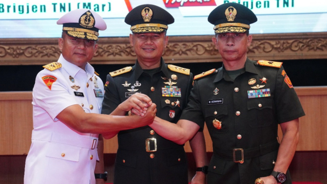 Kasum TNI Pimpin Sertijab Danpuspom TNI dan Dandenma Mabes TNI