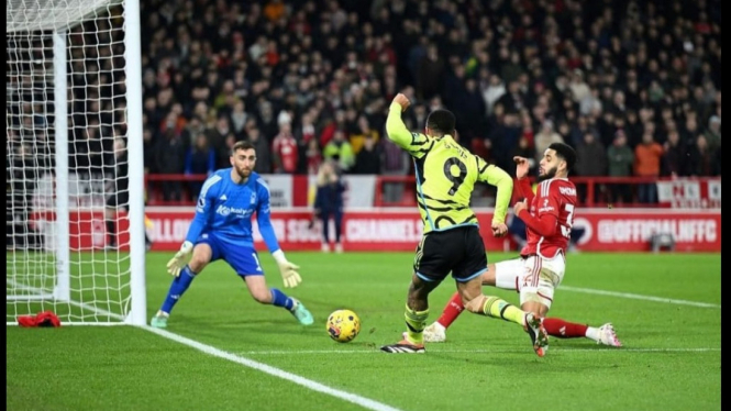 Gabriel Jesus cetak gol kemenangan Arsenal 2-1 Nottingham