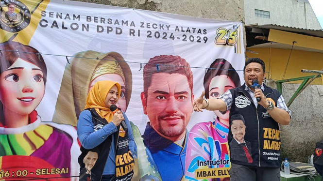 Ibu-ibu Bergoyang 'Abang Jecky', Zecky Alatas Semakin Dekat dengan Warga DKI Jakarta