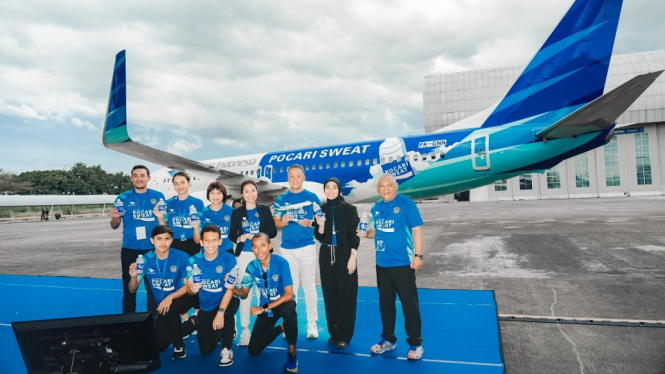 Pesawat Garuda Indonesia Livery POCARI SWEAT Bentuk Komitmen Kedua Brand Dukung Sport Tourism di Indonesia