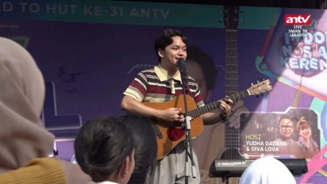 Momen saat Calvin Jeremy Meriahkan X School Fest ANTV, Bawakan Lagu Terbaru 'Pulang'