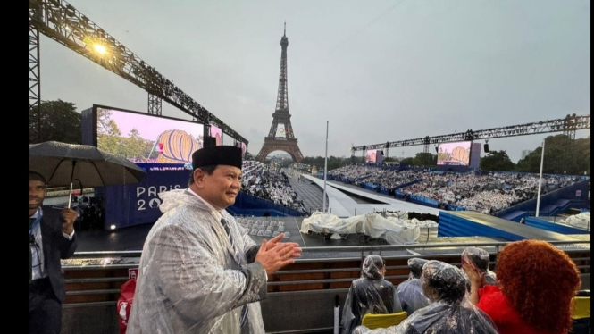 Presiden terpilih RI Prabowo Subianto di Pembukaan Olimpiade Paris