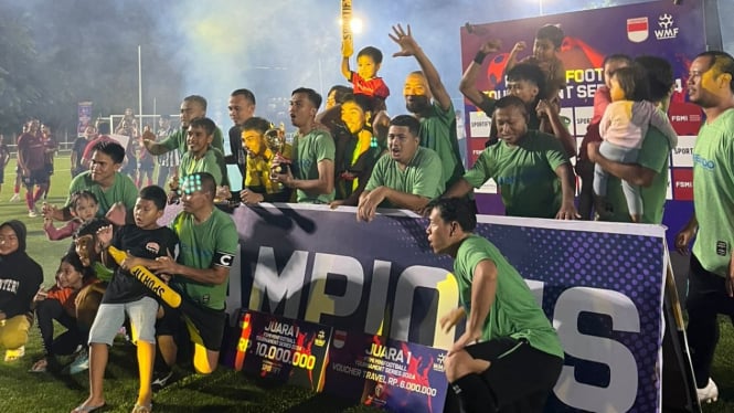 Tim Pelindo FC, Juara Turnamen FSMI. Setelah mengalahkan Tim Bank DKI.