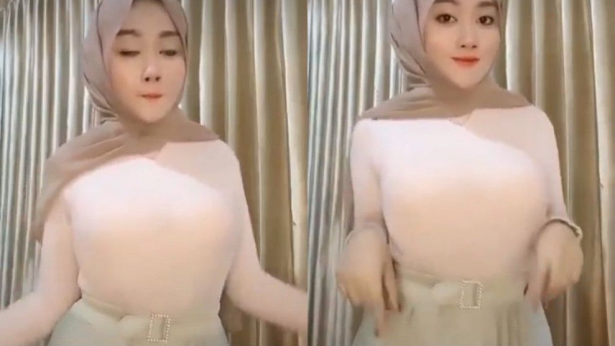 TikToker Hijab Pamer Dada Viral, Aulia Salsa Marpaung Minta Maaf