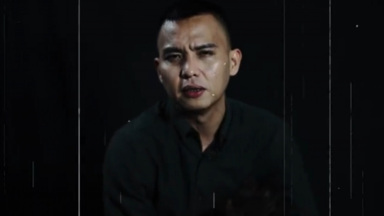 Geger! Gak Terima Diramal Hard Gumay, Artis R 'Mokondo' Ini Langsung  Melabrak
