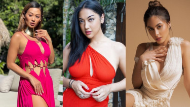 6 Artis Pamer Bikini, Nomo 4 Nyaris Bugil