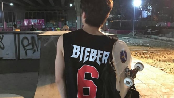 Teeradon Supapunpinyo atau Jamy James.