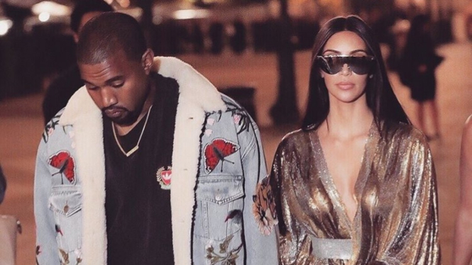 Kim Kardashian Bersiap Ceraikan Kanye West