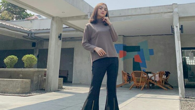 Azalia Bianda Avissa