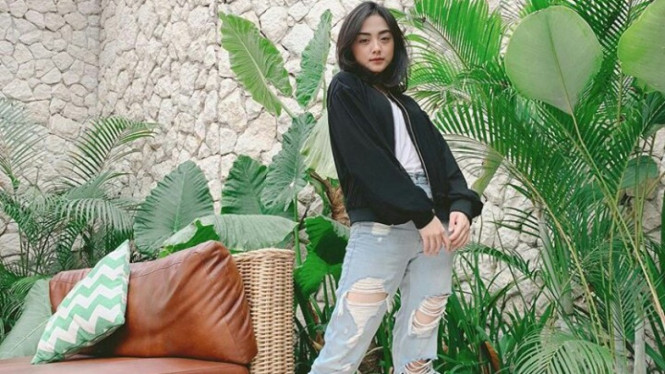 Azalia Bianda Avissa