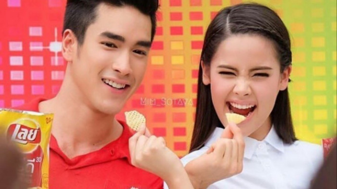 Yaya dan Nadech adalah bintang iklan papan atas